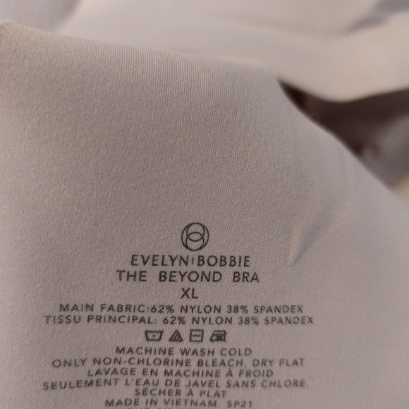 SOLD Evelyn and Bobbie bundle xl (4) beyond bras. - Picture 3 of 13